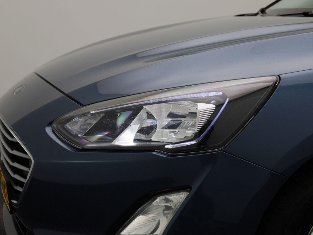 Ford Focus 1.0 ecoboost trend edition business navigatie - parkeersensoren 