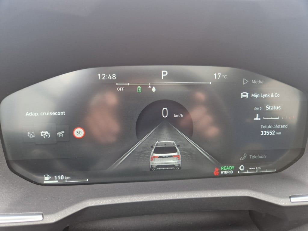 Lynk & Co 01 1.5 plug in hybrid 261pk , panodak , 360 gr camera , carplay