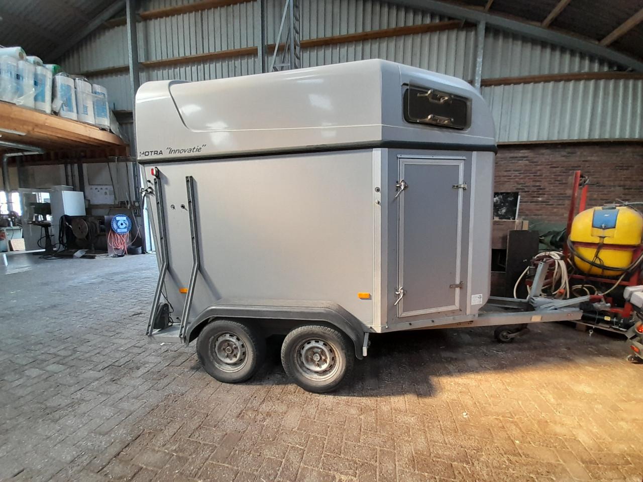 2-paards trailer