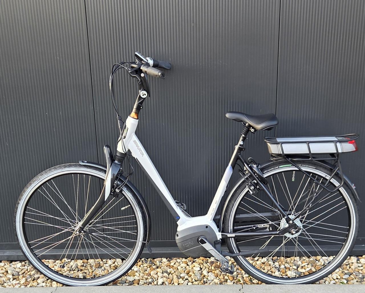 Sparta M8i smart LTD 600Wh 53cm Hybrid