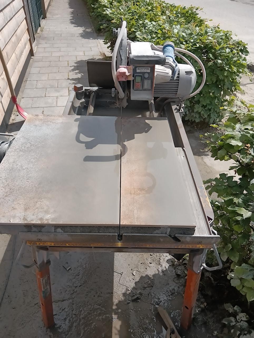 Grond,Groenen Straatwerk.