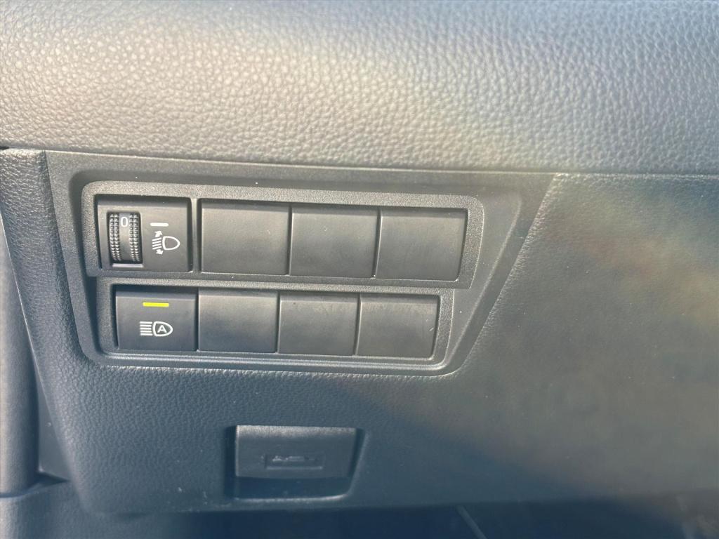 Toyota Yaris 1.5 vvt-i 125pk dynamic| navi| camera|nl auto| unieke km stand