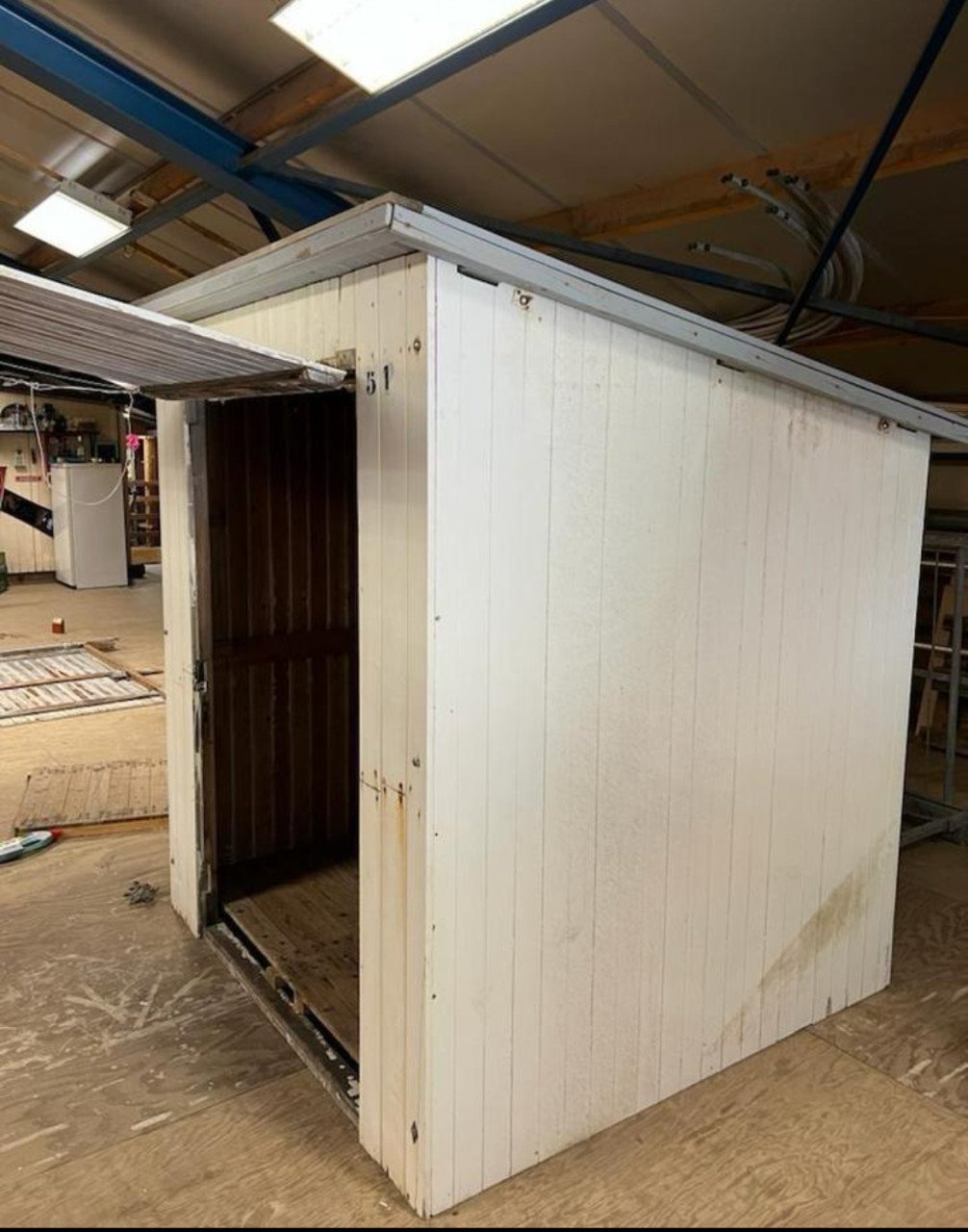 Strandhokje strandhuisje strandcabine verkoopstal