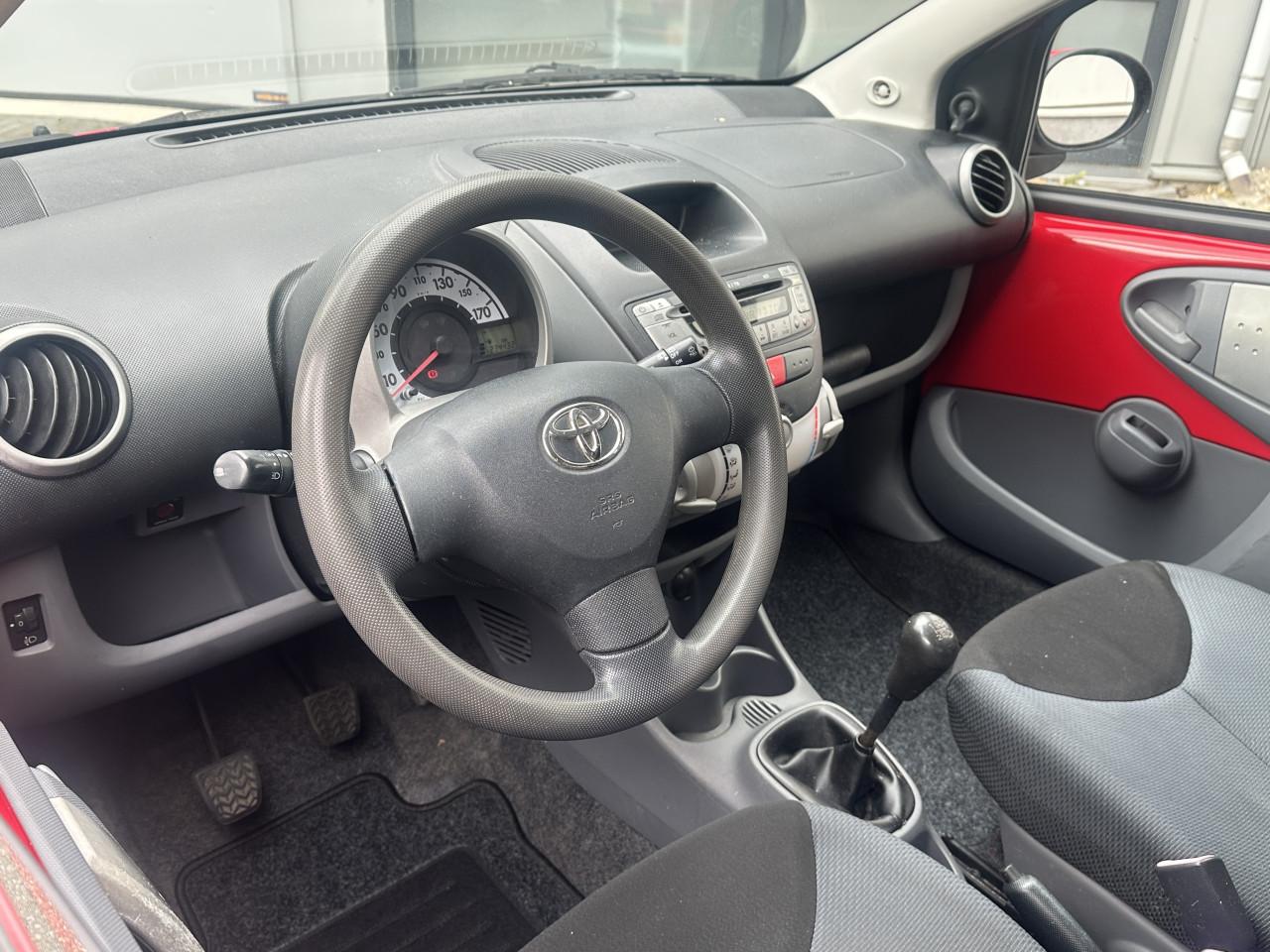 Toyota Aygo 1.0-12V + / Elektr. ramen / NAP / APK t/m 05-2027