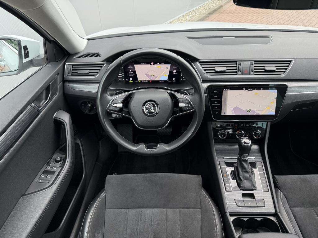 Skoda Superb combi 1.4 tsi iv 218pk style | pano dak | trekhaak