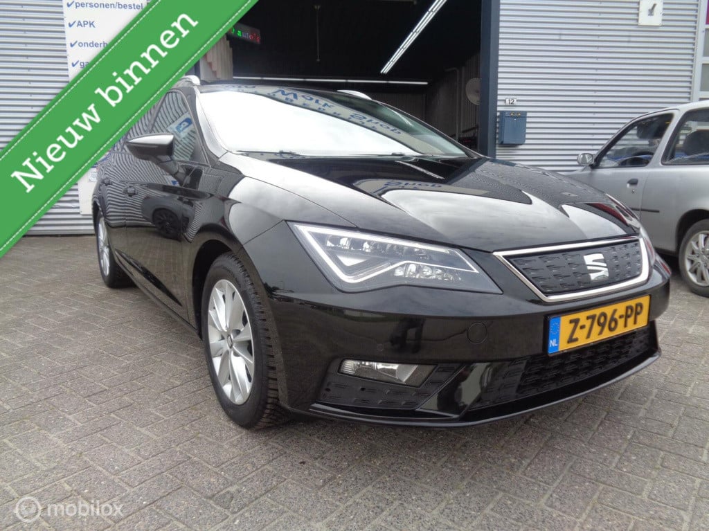 Seat Leon Sportstourer st 1.0 ecotsi style business/airco/led/pdc/automaat 