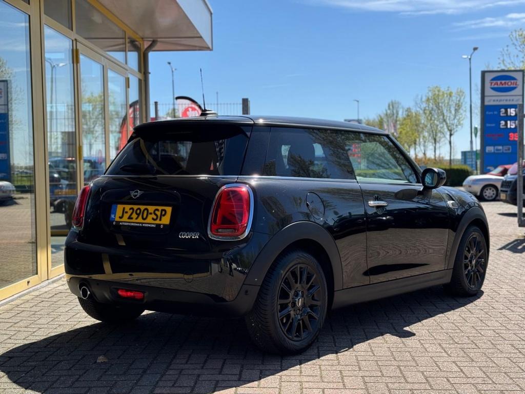 Mini 3-deurs mini 1.5 automaat