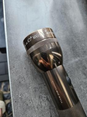 Grote zware Mag-Lite zaklamp - Gemaakt in de USA