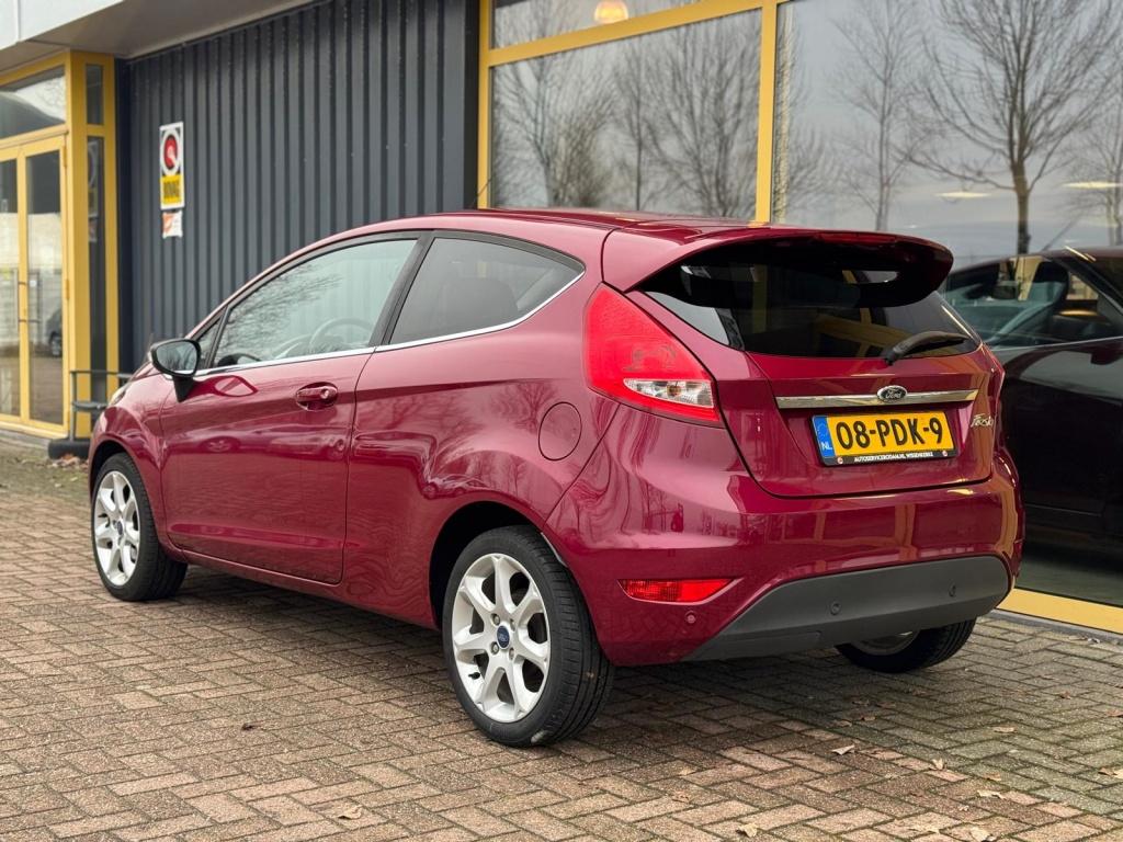 Ford Fiesta 1.6 titanium | apk: 14-01-2027 | inruiler
