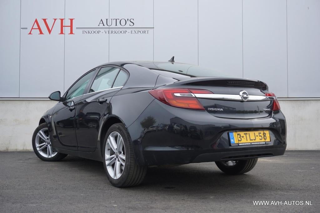 Opel Insignia 1.6 turbo edition automaat