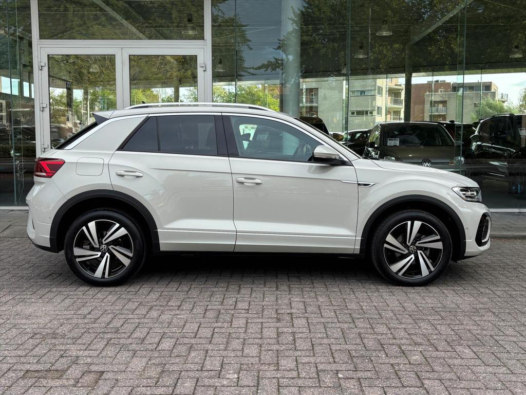 Volkswagen T-roc 1.5 tsi 150pk 7-dsg r-line| camera | keyless|unieke km sta