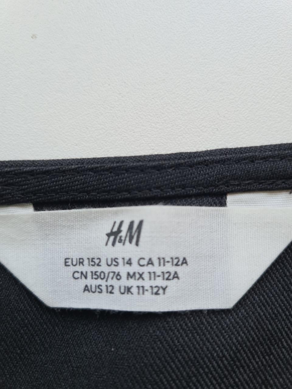 Zwart H&M overgooier met rits, maat 152