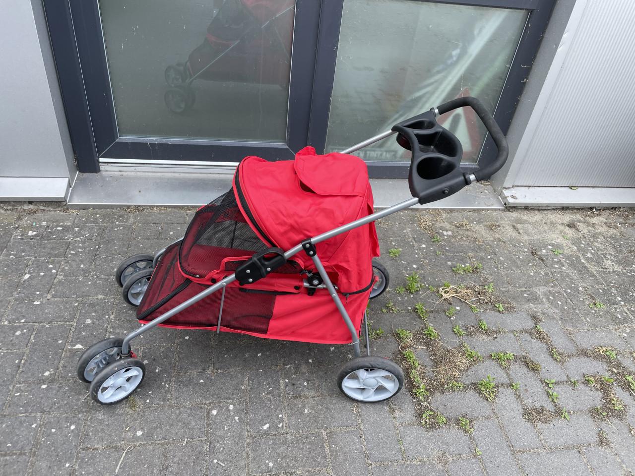 Te koop  flamingo hondenbuggy