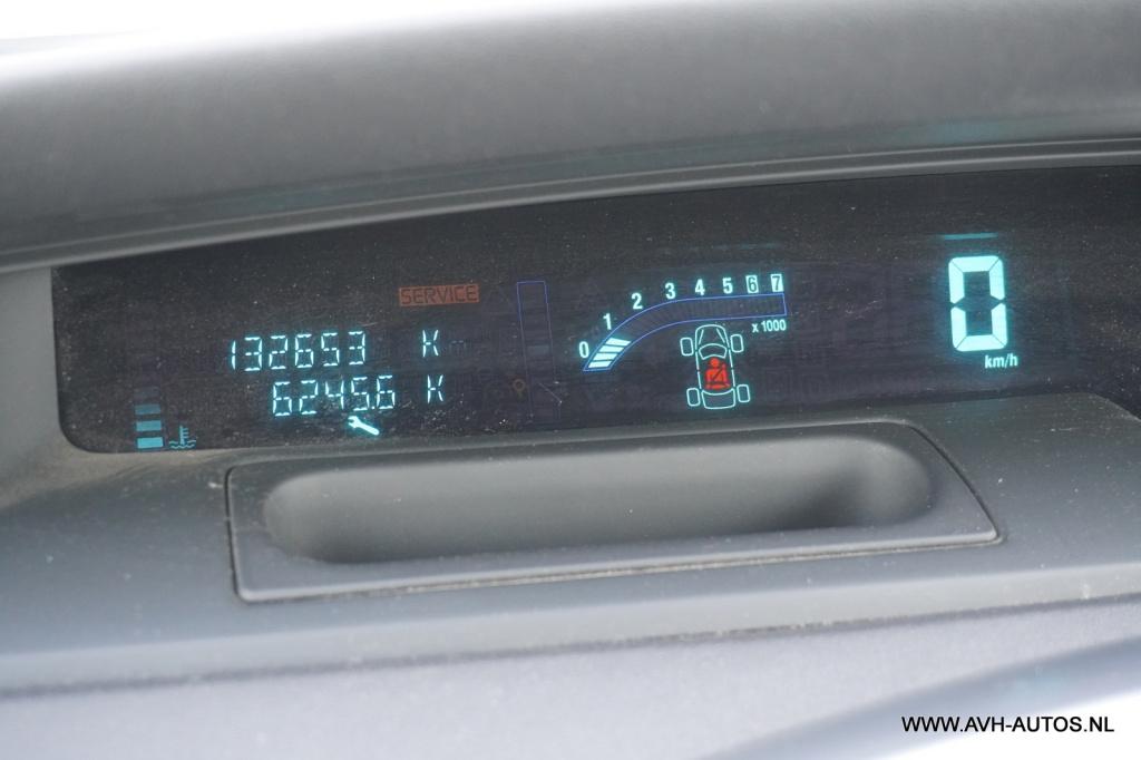 Renault Scenic 1.6-16v business line