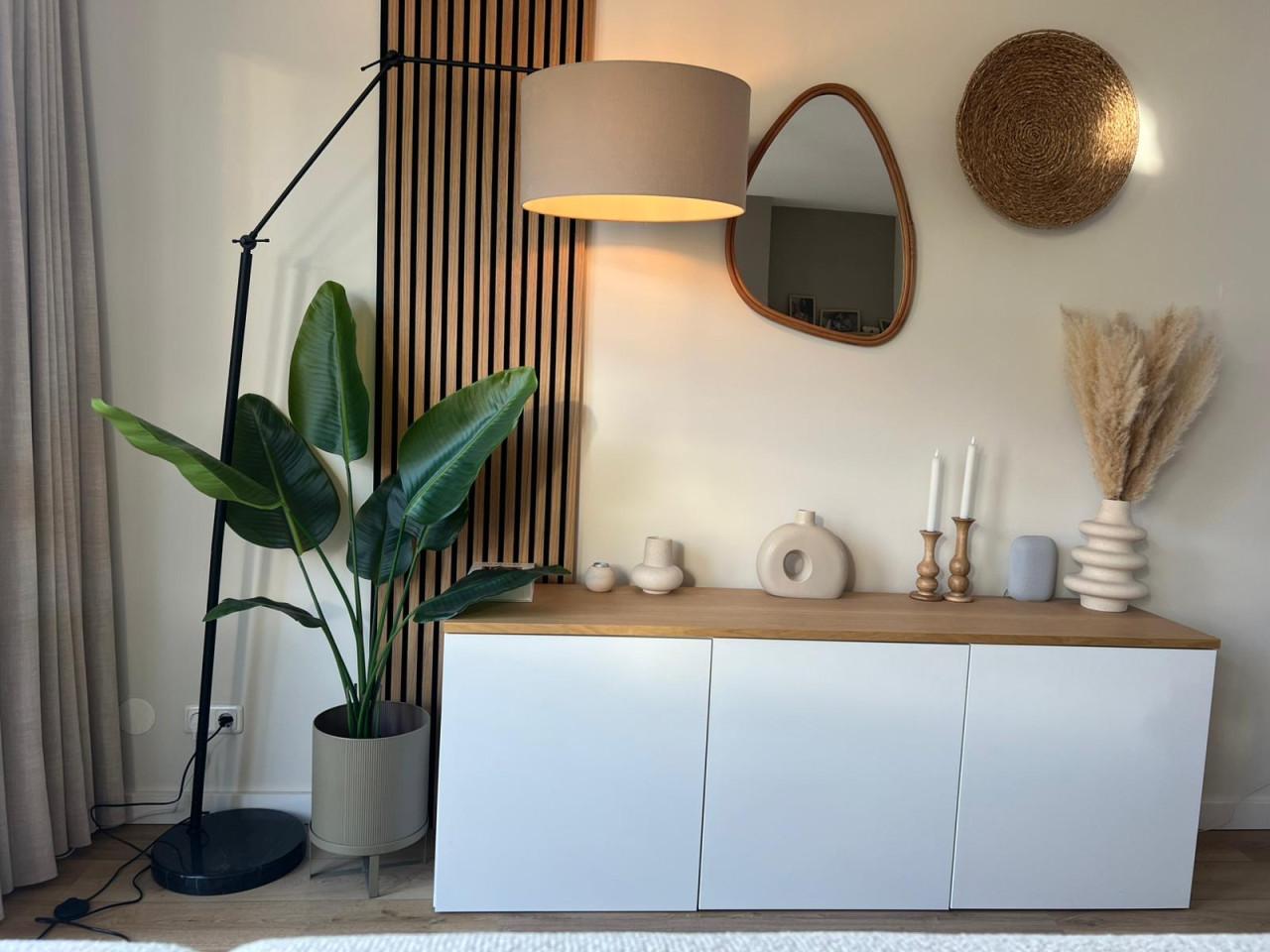 Lamp met granieten voet