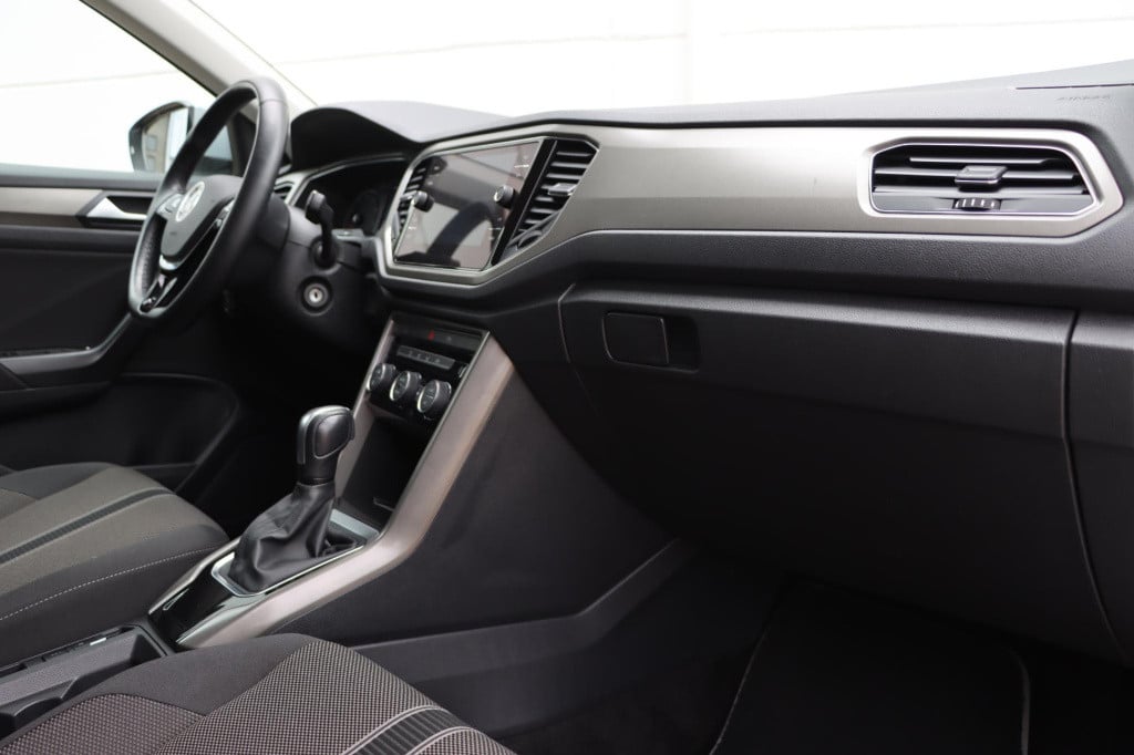 Volkswagen T-roc 1.5 tsi style executive 150pk dsg