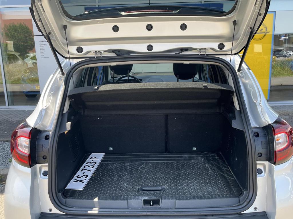 Renault Captur 0.9 tce bose | climate control | cruise control | trekhaak |