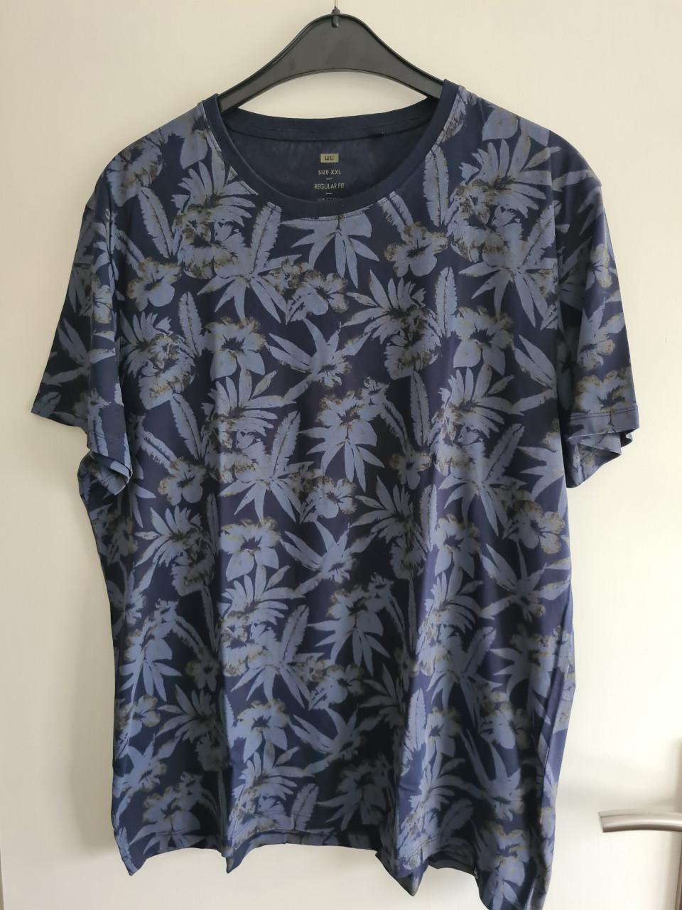 WE donker blauw / blauw print Tshirt Maat XXL