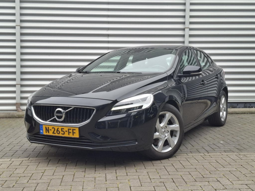 Volvo V40 1.5 t2 inscription automaat leer/nav/clima/park