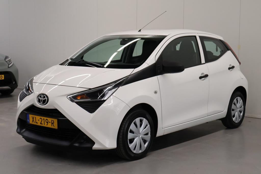 Toyota Aygo 1.0 vvt-i x-fun
