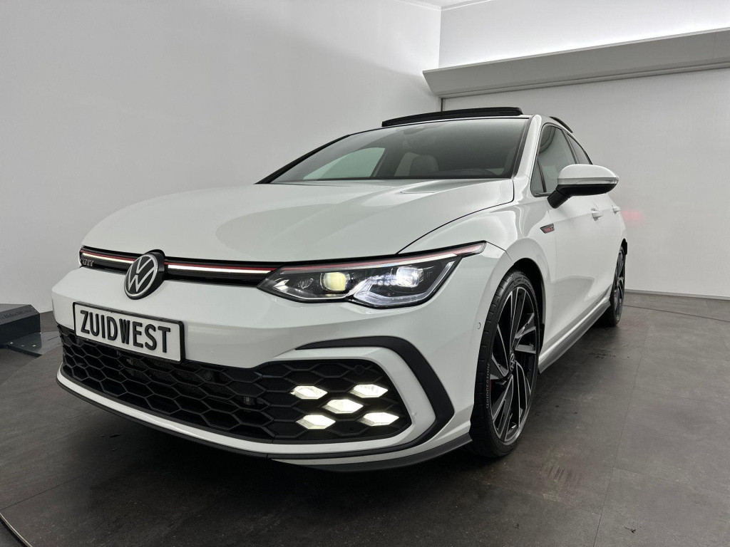 Volkswagen Golf 2.0 tsi gti pano leder iq stoelkoeling acc