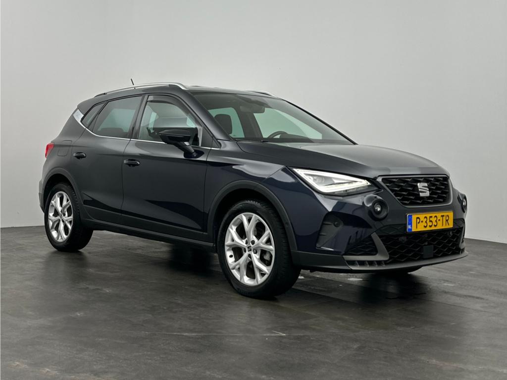 Seat Arona 1.0 tsi fr business intense | licht metalen wielen
