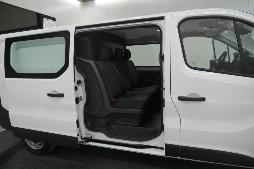 Renault Trafic 2.0 blue dci 130 t29 l2h1 advance dc | 6 zitplaatsen | camer