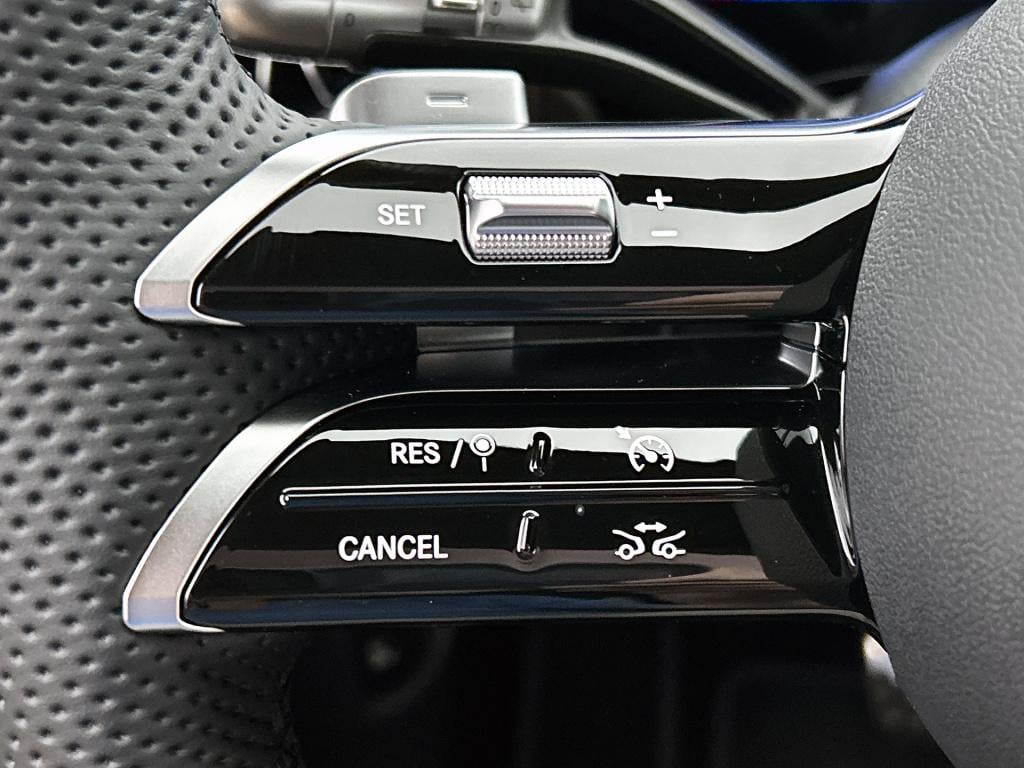 Mercedes-Benz Cla shooting brake 250+ business solution amg 85 kwh | trekha