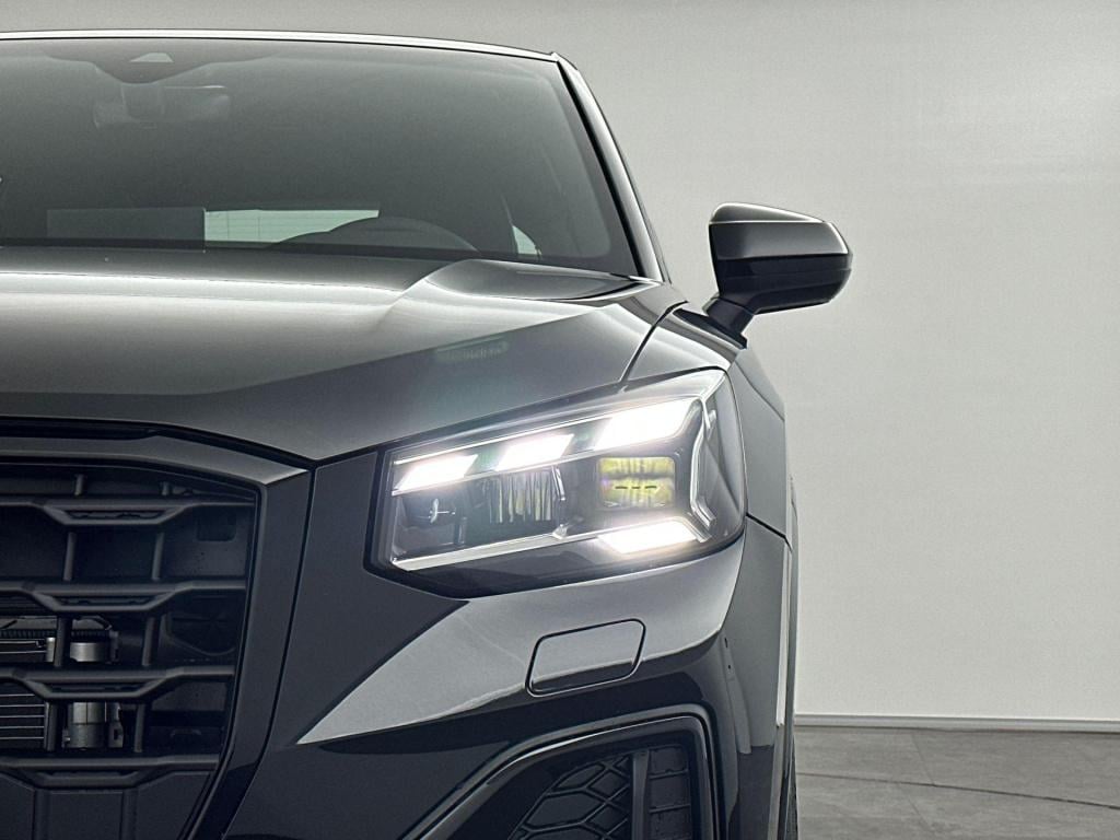 Audi Q2 s edition 35 tfsi 110 kw / 150 pk hatchback 7 vers