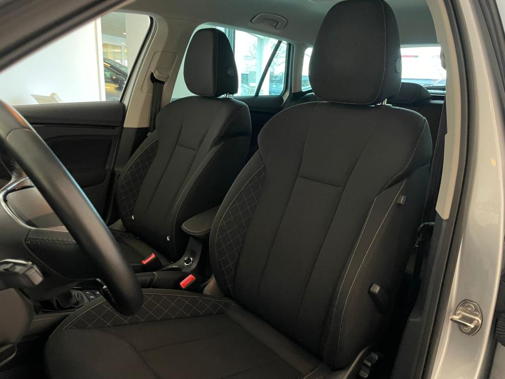 Skoda Kamiq 1.0 tsi ambition