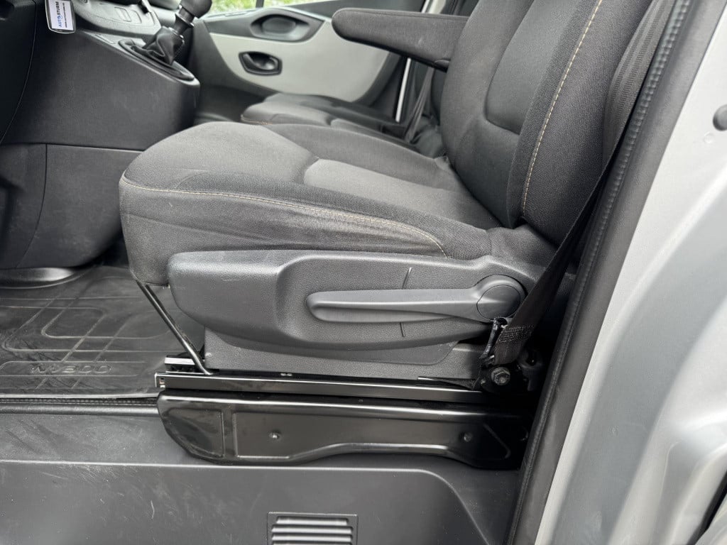 Nissan Nv300 1.6 dci 120 l2h1 acenta 3-persoons | trekhaak | laadruimte pak