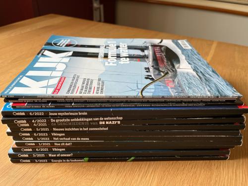 Stapel tijdschriften, oa Ontdek