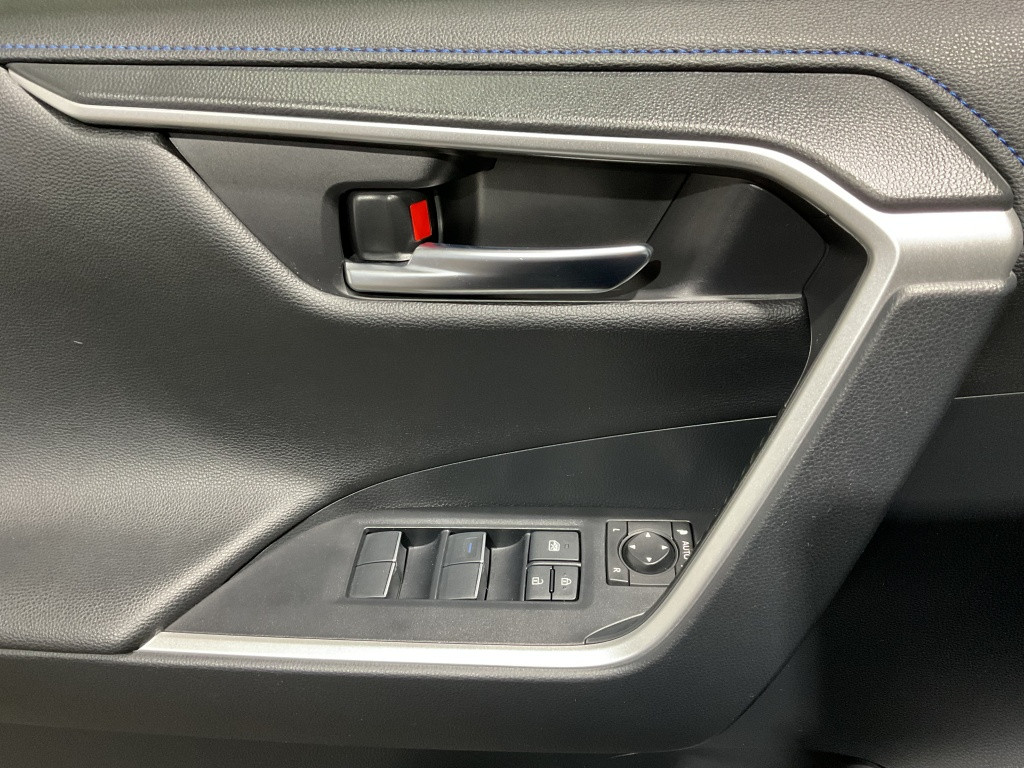 Toyota Rav4 2.5 hybrid awd bi-tone | innovatie pakket |