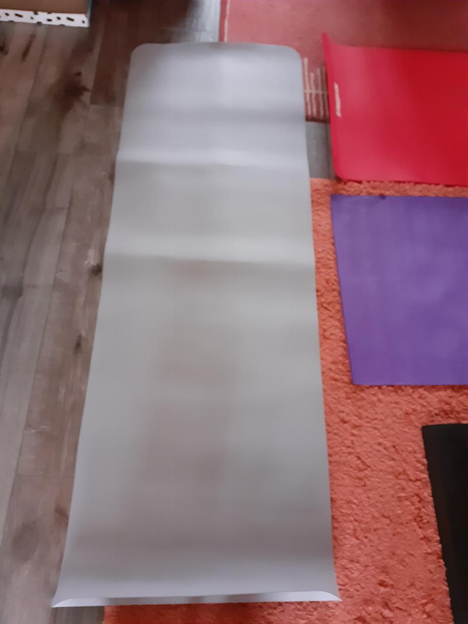 4 yoga/trainingsmatten,  apart of samen