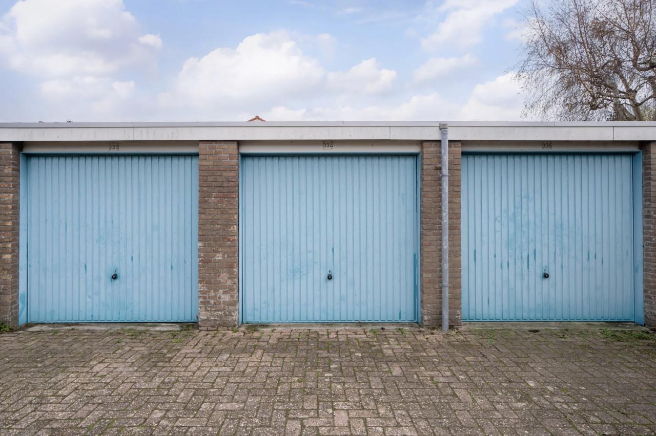 Garagebox te huur, Paauwenburg