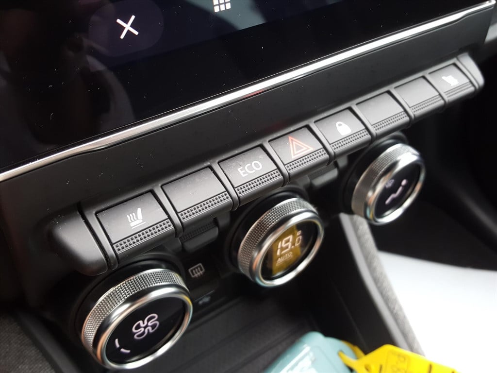 Renault Zoe 135pk intens (batterijkoop) 52kwh 3-fase navi | achteruitrijcam