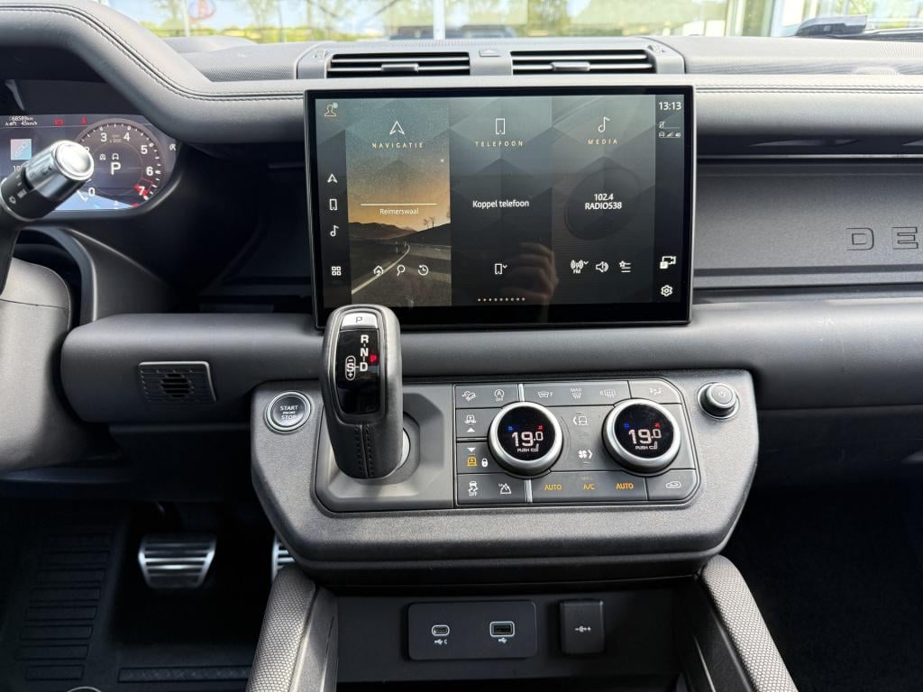 Land Rover Defender 5.0 p525 110 v8 urban | commercial | full option | mill