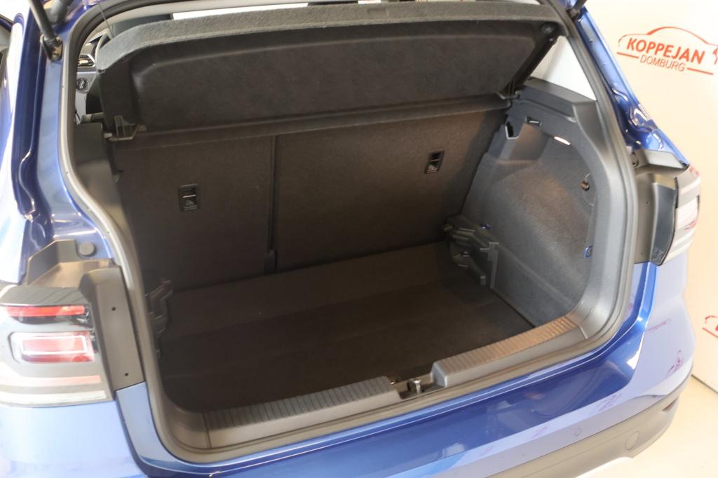 Volkswagen T-cross 1.0 tsi style nl auto, acc, trekhaak, appconnect, pdc v+