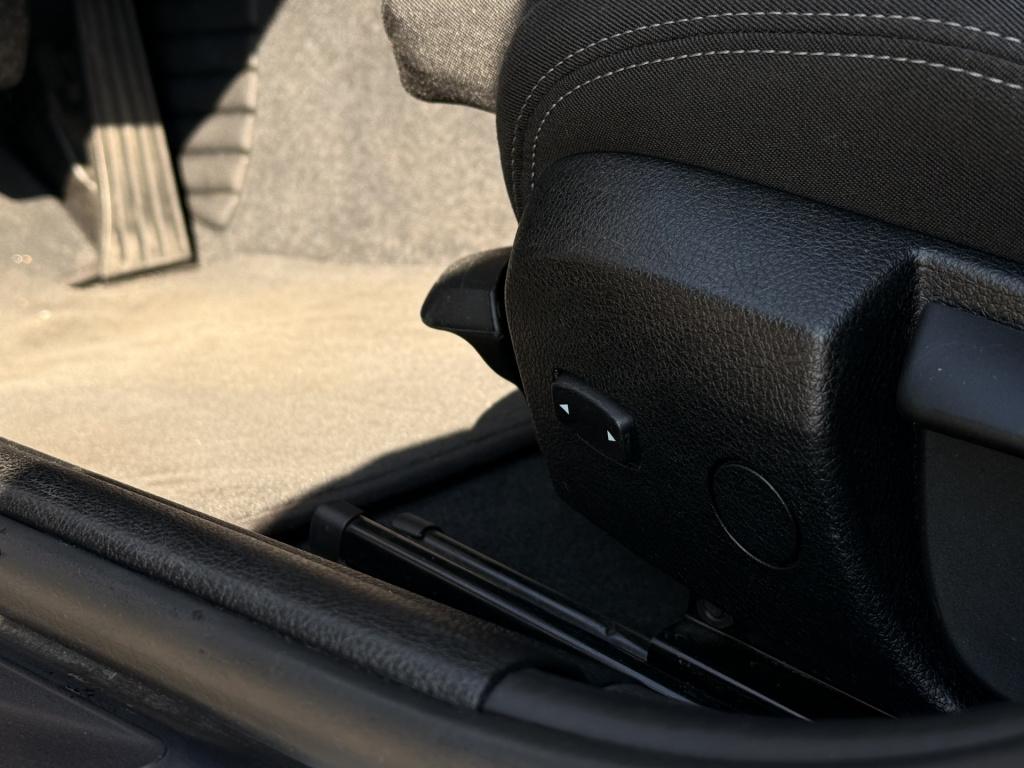 BMW 1 Serie 118i ede corporate lease essential | cruise | navi | led | 18 i
