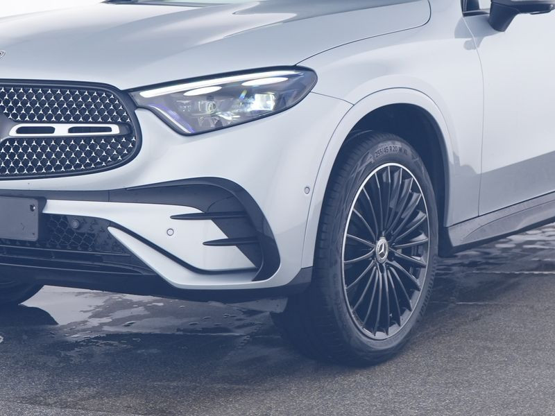 Mercedes-Benz Glc 300e 4matic amg line i niveau regeling i panorama dak i d