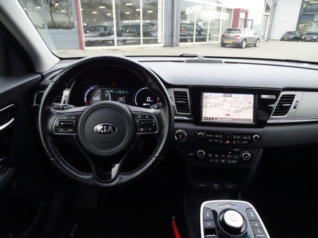 Kia E-niro executiveline 64 kwh incl. btw | led | stoelkoeling-en verwarmin