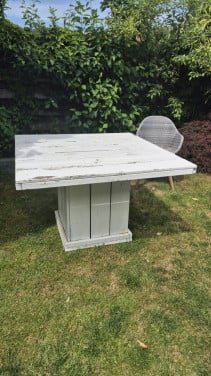 Gratis afhalen tuintafel hout