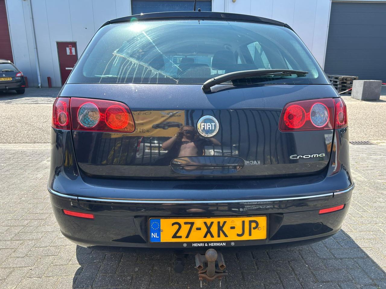 Fiat Croma 2.2- 16V Dynamic TOP AUTO/ Airco/ Cruise/ Alarm