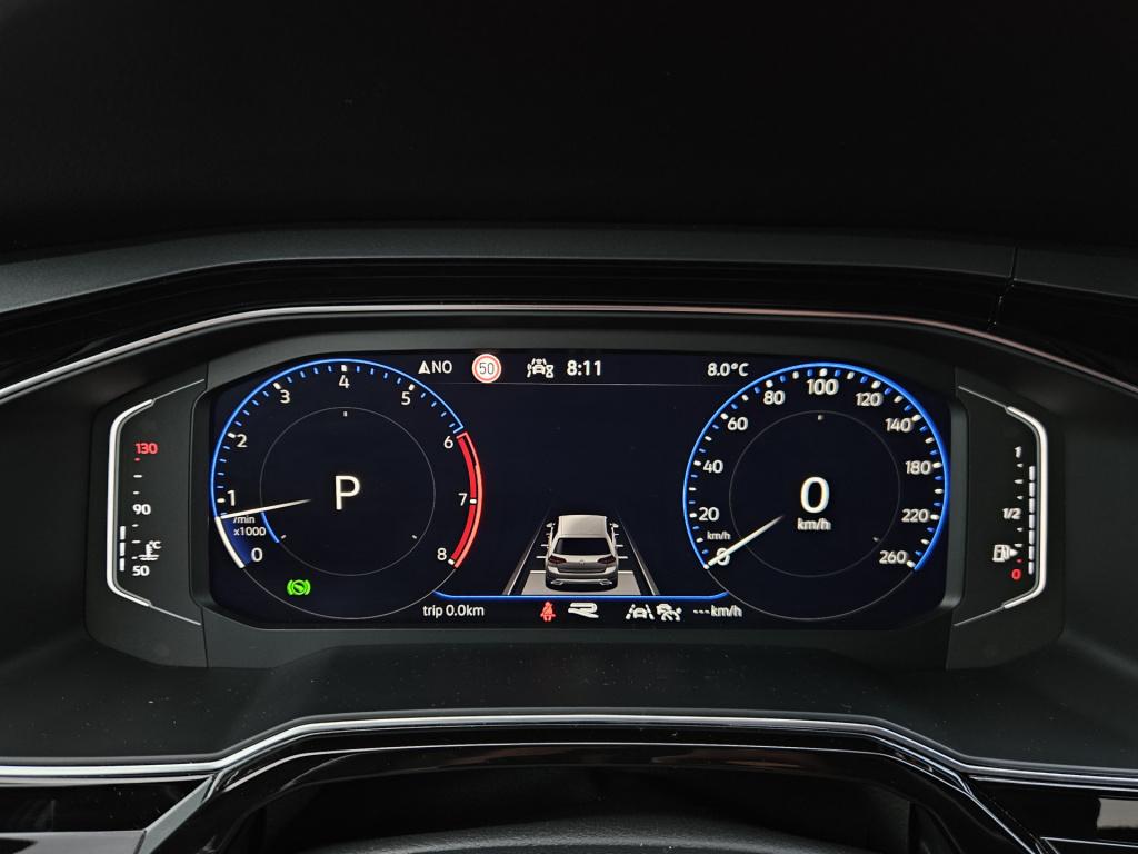 Volkswagen Taigo 1.5 tsi dsg r-line | acc | camera | carplay