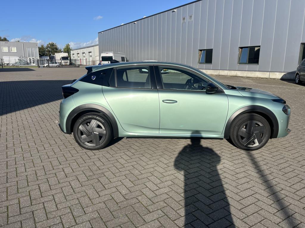 Lancia Y(psilon) 1.2 turbo hybrid