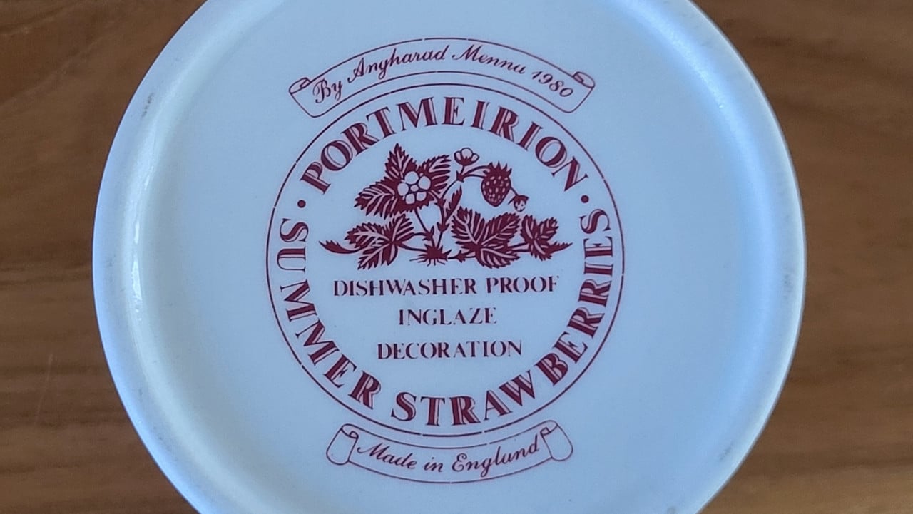 Vintage set Portmeirion  Summer Strawberries (by Angharad Menna 1980)