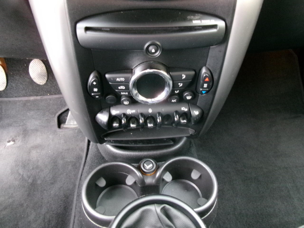 Mini Countryman one 1.6 airco, lm.velgen