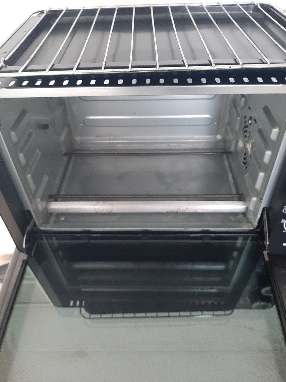 Oven