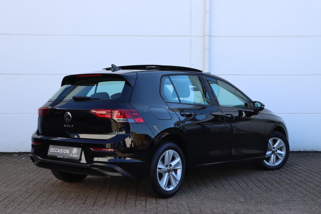 Volkswagen Golf 1.0 tsi life 110pk l panoramadak