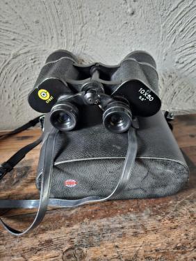 Crest verrekijker 10x50 met draagriem en leren koker